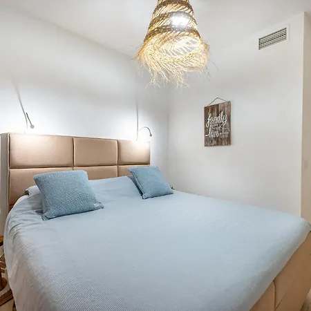 Apartment Casa Joy Elviria, Ibiza Style With 70 Sqm Terrace